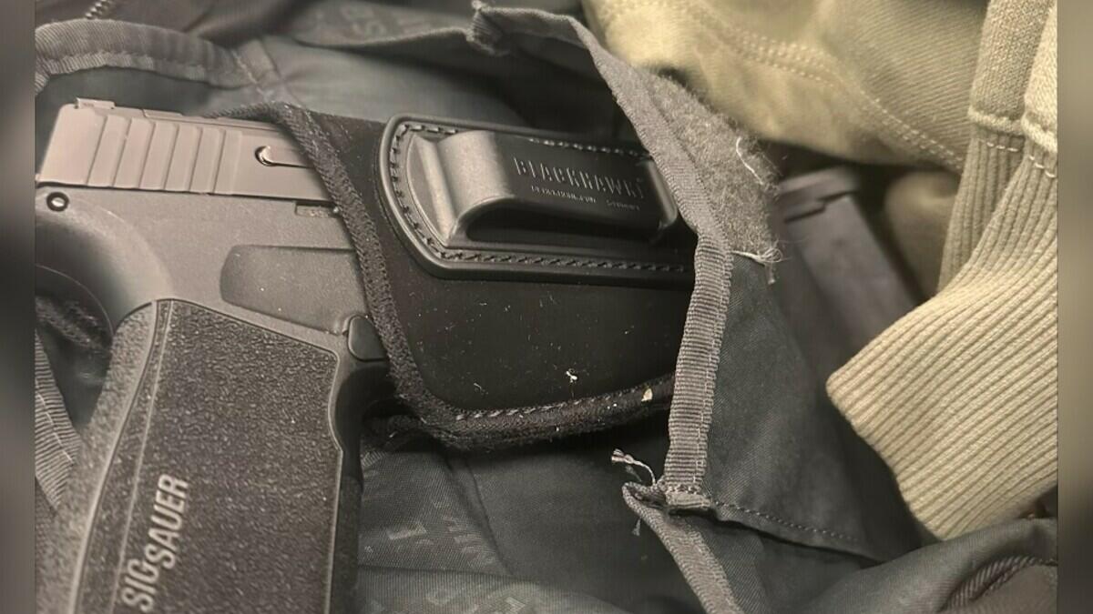 Tennessee Man Arrested at Newark Airport for Carrying Loaded Handgun