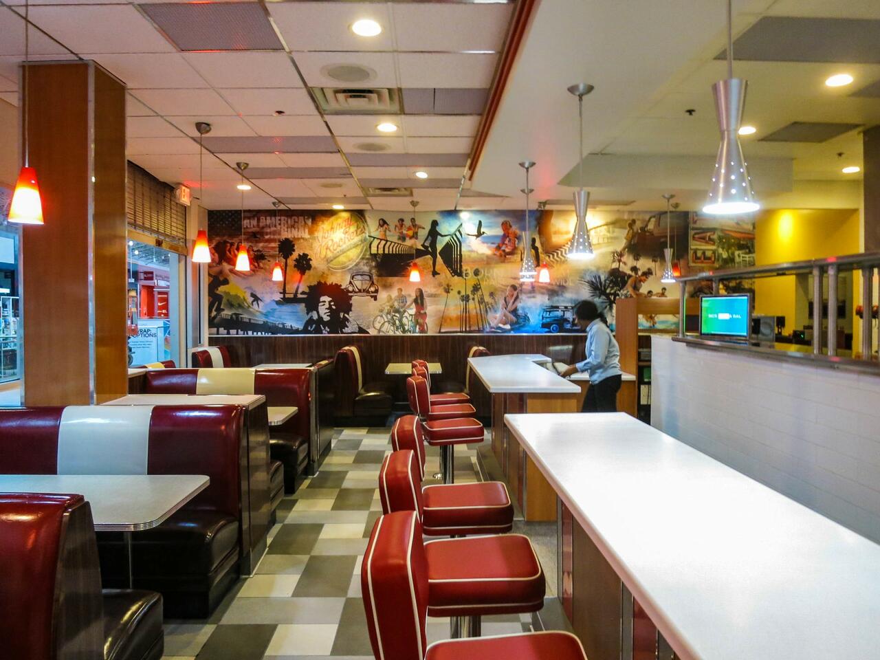 Johnny Rockets Celebrates Grand Reopening Of Jersey Gardens
