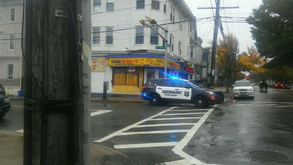 BREAKING NEWARK NJ Police Respond to Shots Fired with Man Down in Newark