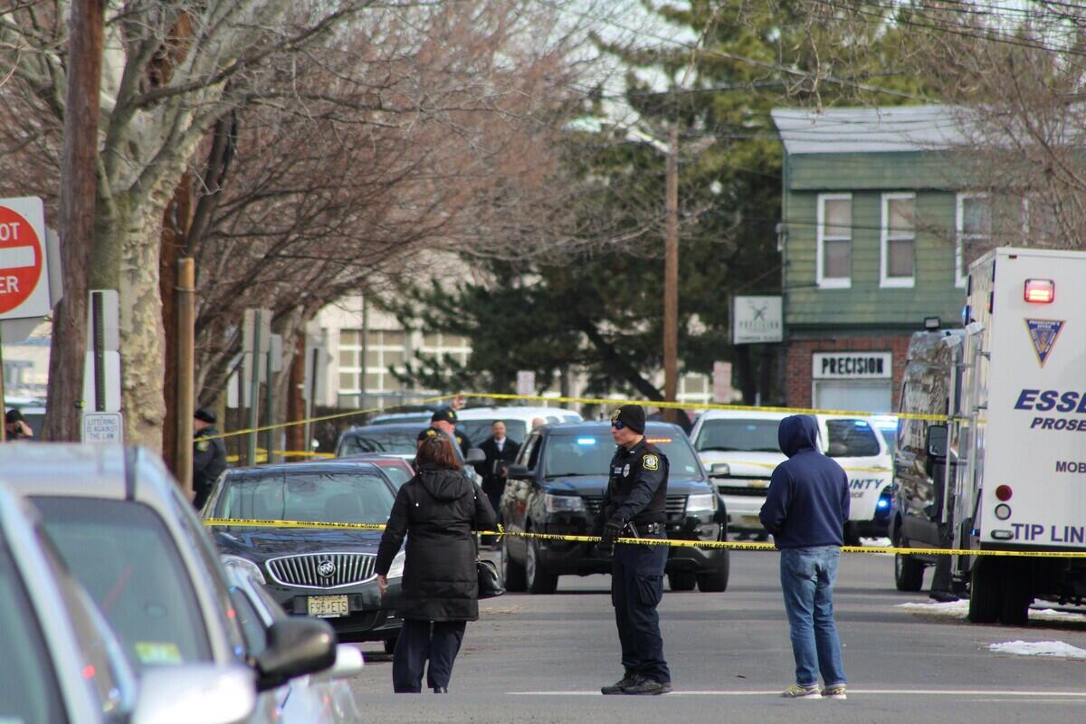 DEVELOPING BLOOMFIELD NJ Gunfire Erupts in Bloomfield Neighborhood