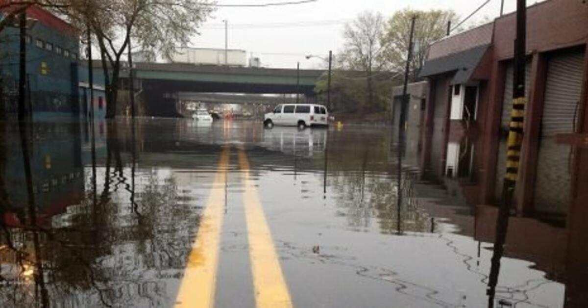 when driving in heavy rain drivers should use when driving in heavy rain drivers should use