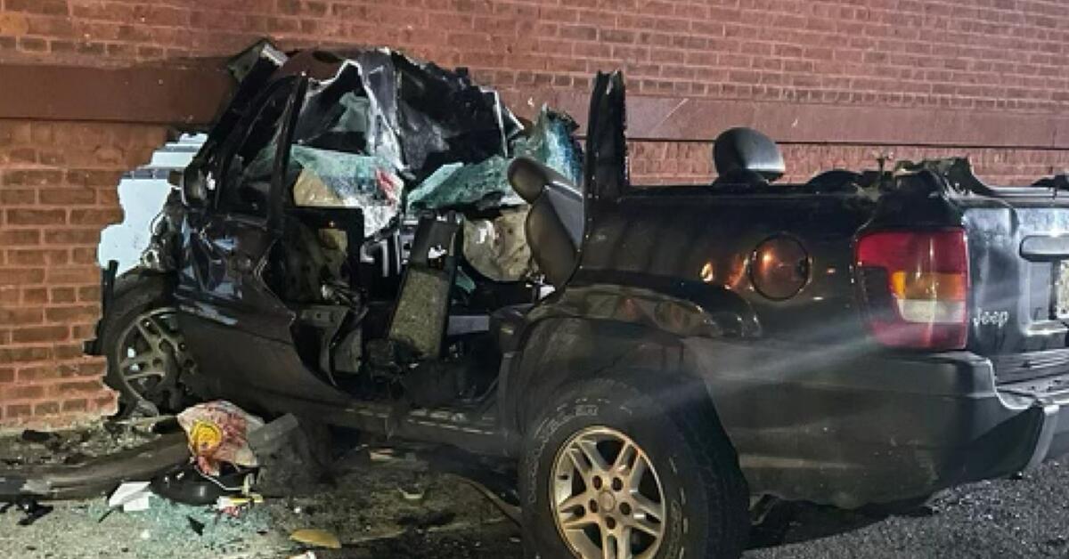 UPDATE: One Killed, Two Injured After Car Crashes at High-Speed in ...