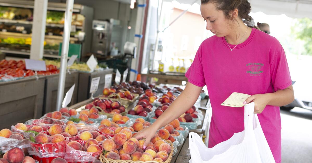 Morris County, Ort Farms Deliver Fresh Produce to Seniors; FarmTo