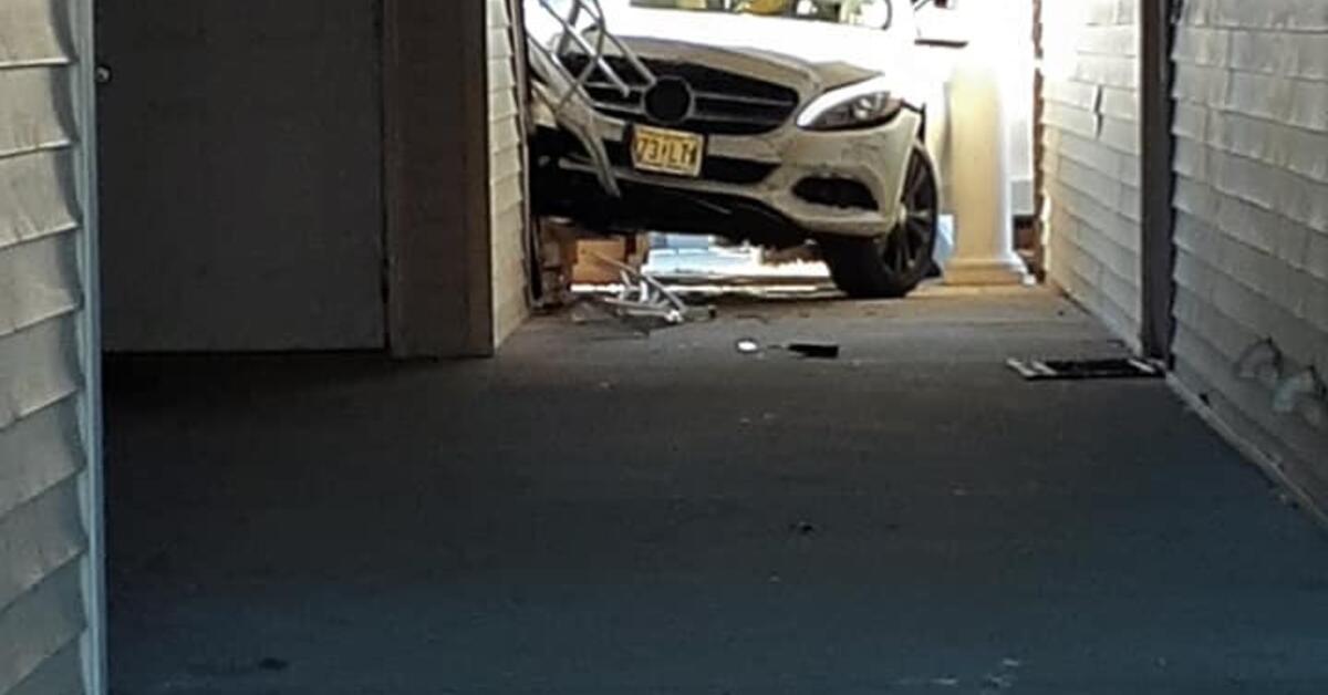 Car Crashes into Apartment Complex in New Brunswick