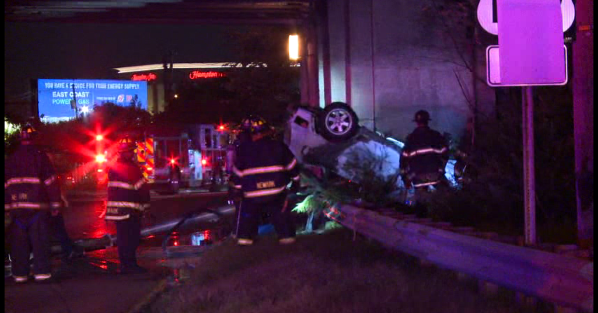 Fatal Injuries Reported in Early Morning Newark Car Crash