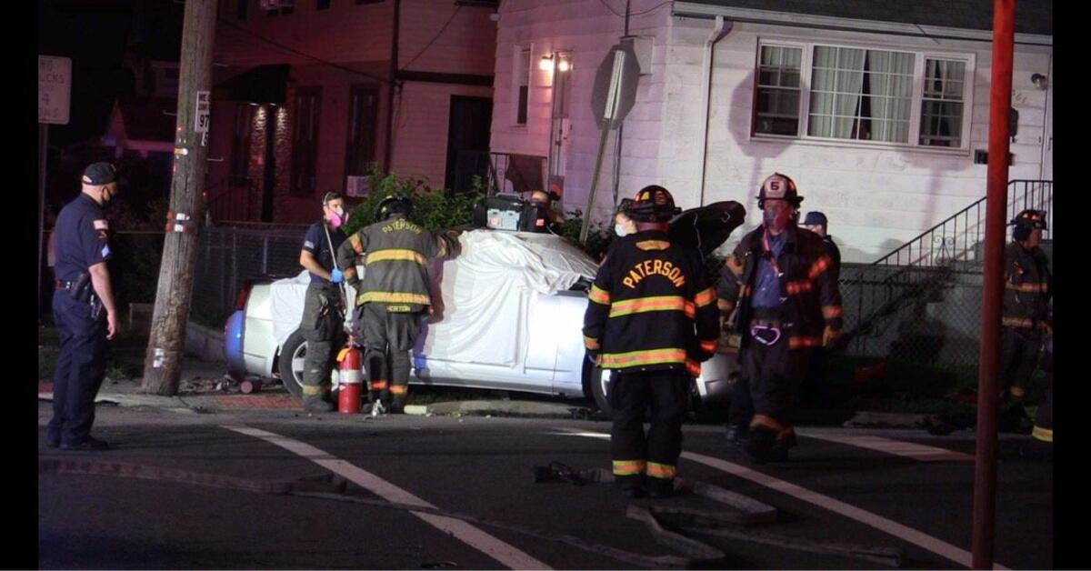 One Killed in Paterson Car Crash