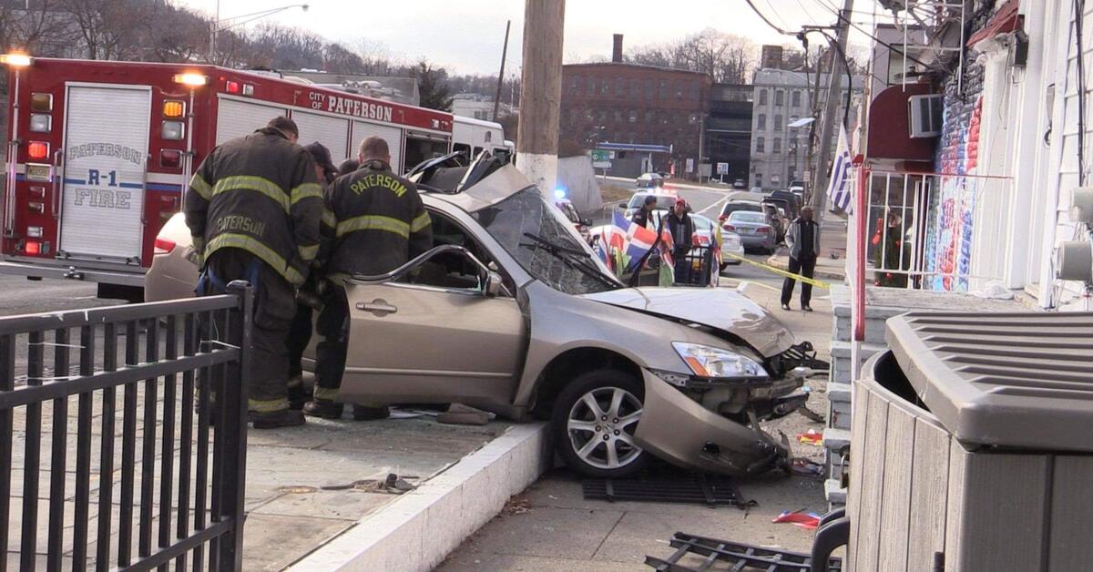 Serious Injuries Reported in Paterson Car Crash