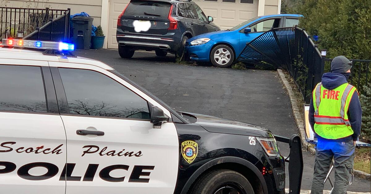 Police Pursuit Ends in Crash in Scotch Plains