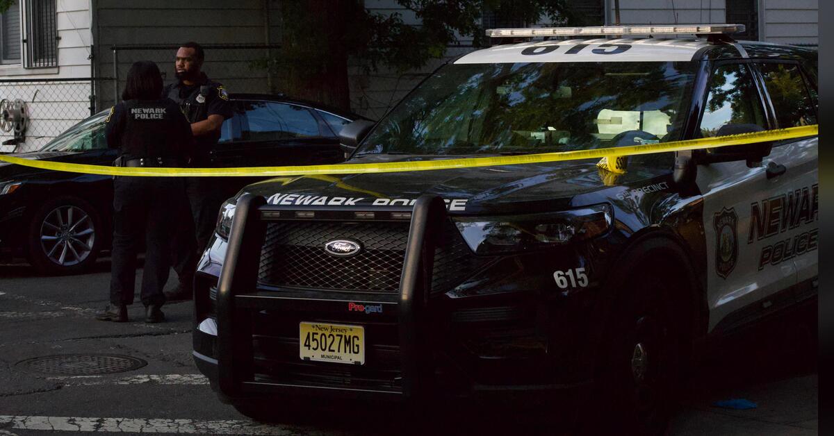 Gunfire Erupts Near Newark West Ward Park