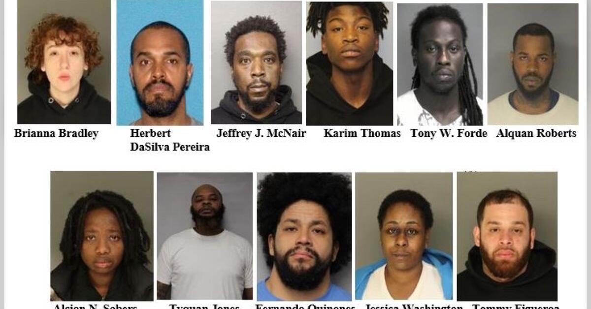 Newark Police Arrests 11 Adults for Outstanding Warrants