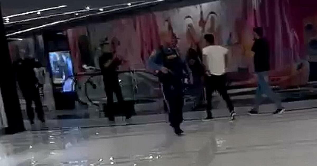 BREAKING Evacuation at American Dream Mall in Bergen County Amid Bomb