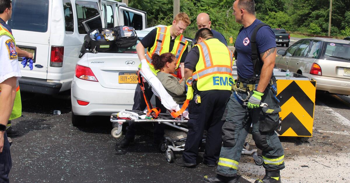Car Crash Nj Parkway Car crashes clogging traffic on Parkway, Route 1