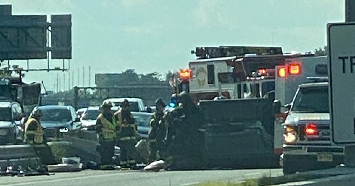 Crash Causes Car to Overturn on I80 in Saddle Brook