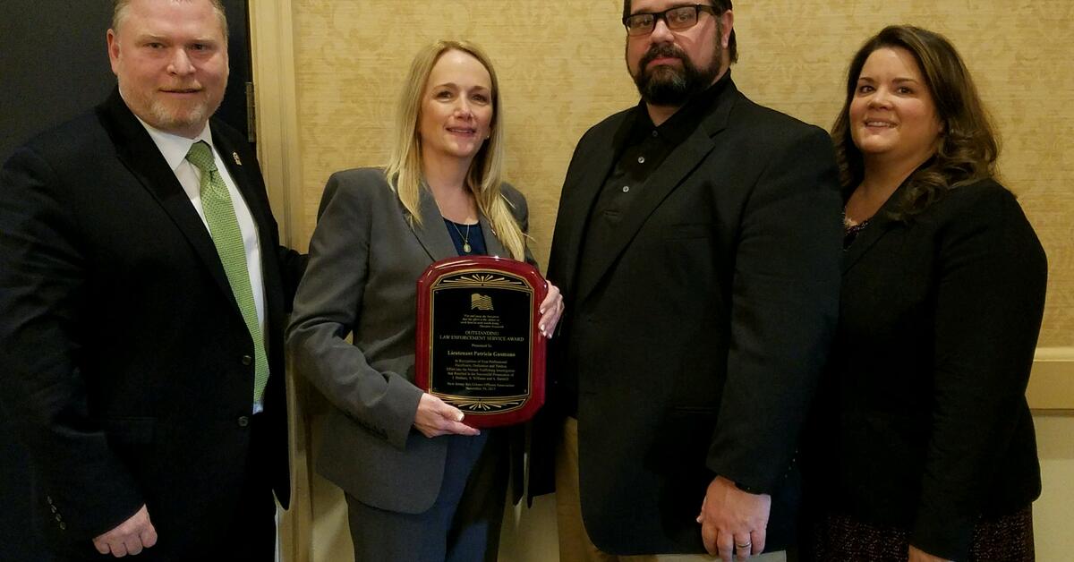 Union County Prosecutor’s Office Investigator Receives Excellence Award