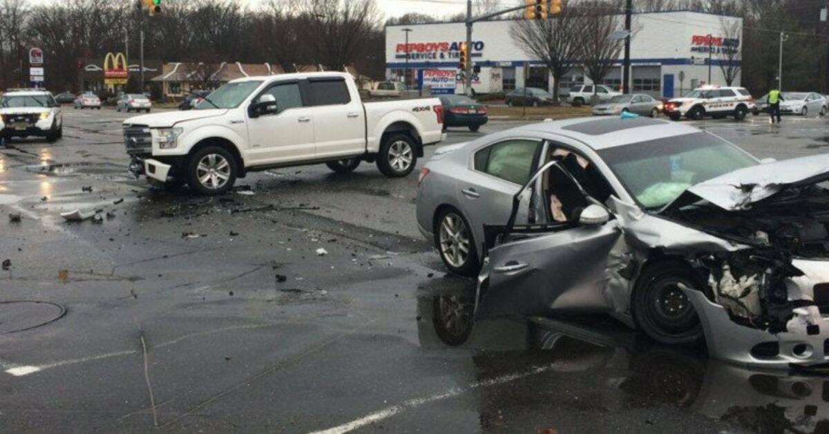 Two People Trapped, Injured in Gloucester Road Car Crash