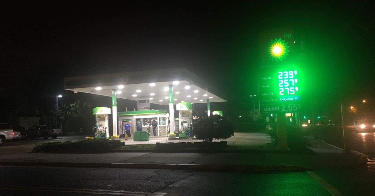 Man Robs Linden Gas Station at Gunpoint