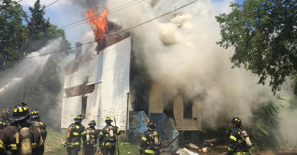 BREAKING NEWS PATERSON NJ Fire Rips Through House in Paterson