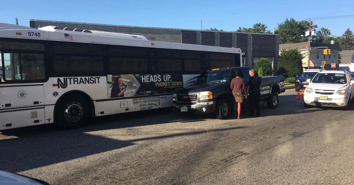 Police Investigate Bus Collision in Hillside
