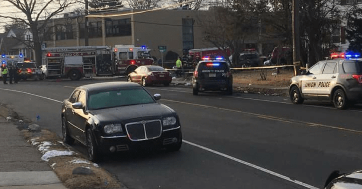 BREAKING UNION NJ: Multiple Injuries after Car Crashes into House in Union