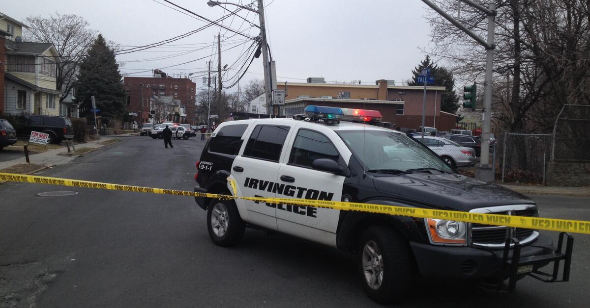 SUNDAY SHOOTING IN IRVINGTON LEAVES ONE DEAD SEVERAL INJURED