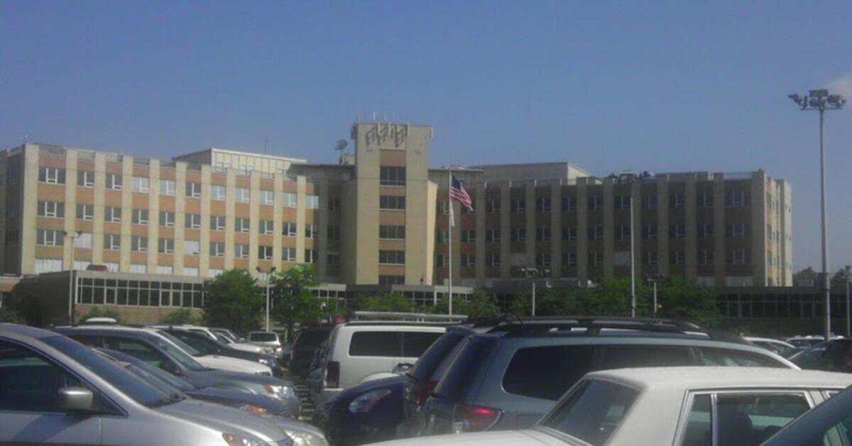 Newark, Livingston Police Investigate Gunshot Victim That was "Dropped